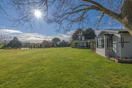 375 Lethbridge Road, Feilding, Manawatu District 4779, New Zealand