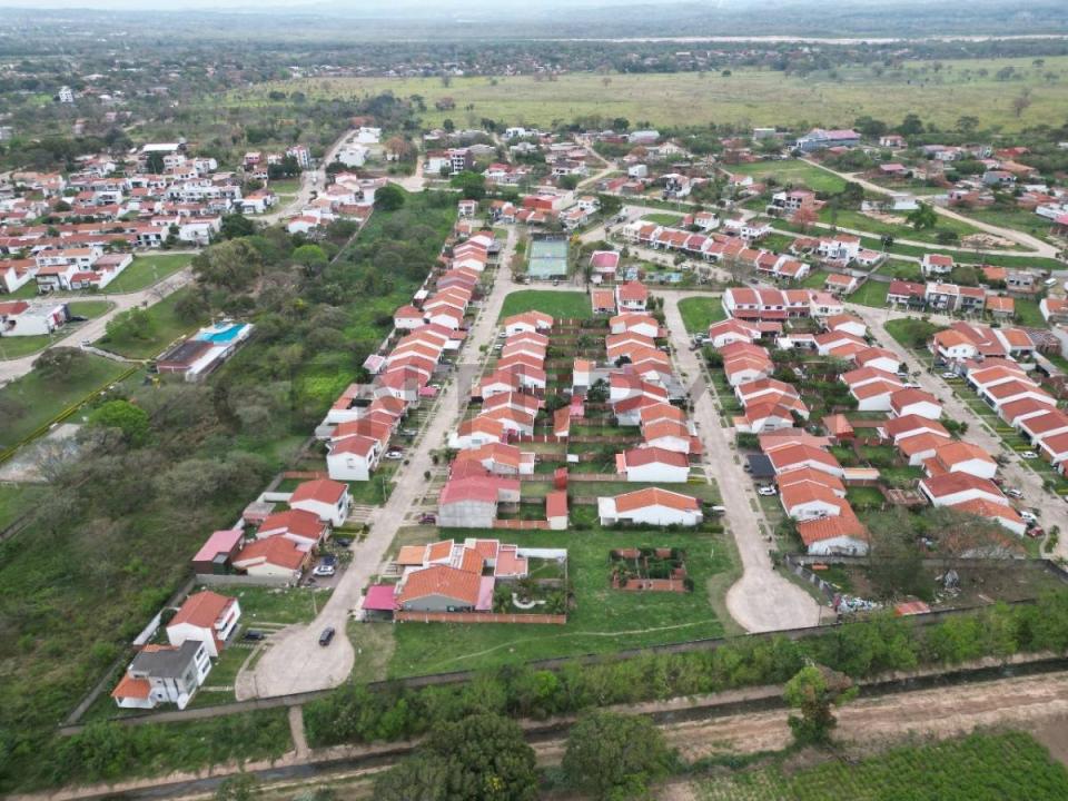 AV BANZER ZONA NORTE AKUALAND , Norte, Santa Cruz 00001, 볼리비아