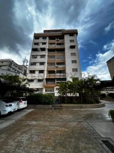 Calle Pedroza Edificio Celta III, Caracas, Distrito Capital 1070, Venezuela