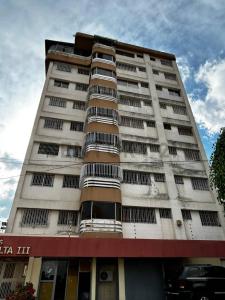 Calle Pedroza Edificio Celta III, Caracas, Distrito Capital 1070, Venezuela