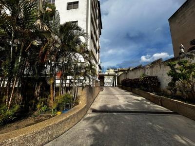 Calle Pedroza Edificio Celta III, Caracas, Distrito Capital 1070, Venezuela