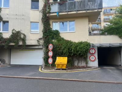 Bratislavská, Praha, Území Hlavního Města Prahy 10200, 捷克共和國