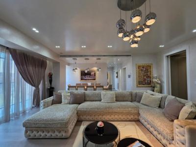 Stadiumi Qemal Stafa, Tirana, Albania