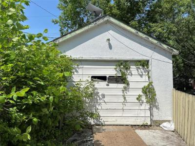 15 BIRCH STREET, Pine Falls, 馬尼托巴 R0E 1M0, 加拿大