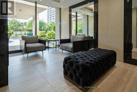 725 DON MILL ROAD, Toronto (flemingdon Park), 安大略省 M3C 1S8, 加拿大