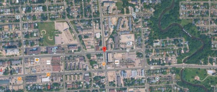 329 DES MEURONS STREET, Winnipeg, 马尼托巴 R2M 0P4, 加拿大