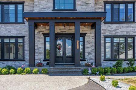 14120 SUNRIDGE, Surrey, Британская Колумбия V3W 6B1, Канада