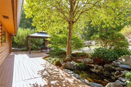 673 WESTERN ACRES RD, Nanaimo, Colúmbia Britânica V9K 5W9, Canadá