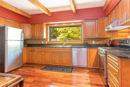 673 WESTERN ACRES RD, Nanaimo, Colúmbia Britânica V9K 5W9, Canadá