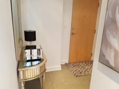 185 Rue Laurier, Gatineau (Hull), Quebec J8X 0B2, Canadá