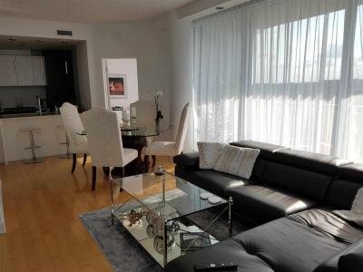 185 Rue Laurier, Gatineau (Hull), Quebec J8X 0B2, Canadá