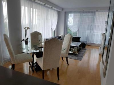 185 Rue Laurier, Gatineau (Hull), Quebec J8X 0B2, Canadá