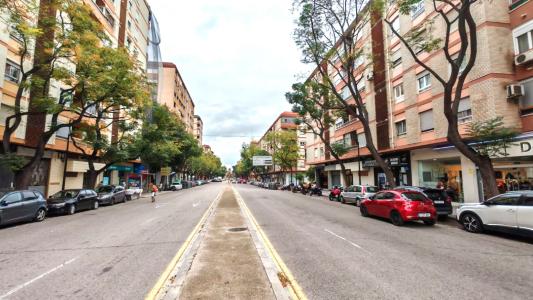 València/Valencia, Comunitat Valenciana 46015, Spain