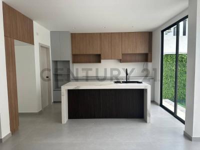 Urbanización Mallorca Village 1, Daule, Guayas 00001, אקוודור