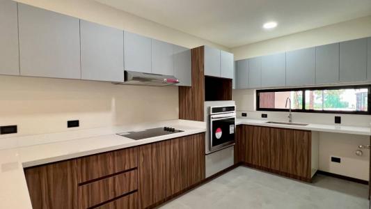 , Santa Ana Centro Santa Ana Santa Ana, San José 00001, Costa Rica