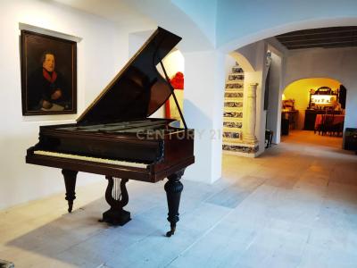 Almada, Setubal 2825-282, Portugal