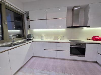 Rruga e Kavajës, Tirana, Albania