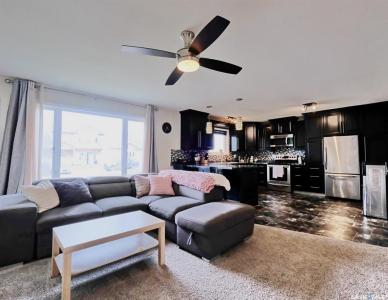 106 8TH AVENUE W, Biggar, Saskatchewan S0K 0M0, Canadá