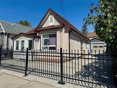 281 MAGNUS AVENUE, Winnipeg, Manitoba R2W 2B6, Kanada
