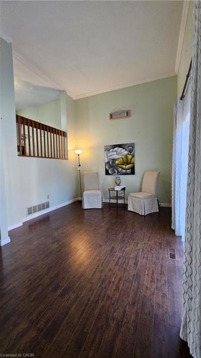 51 PAULANDER DRIVE, Kitchener, Ontario N2M 5E5, Canada