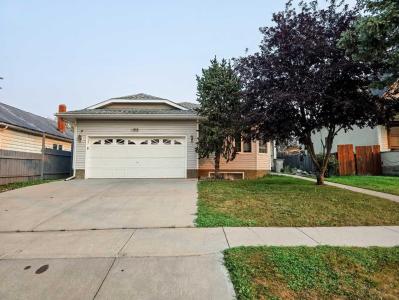 4918 5 AVENUE, Edson, Alberta T7E 1T3, Canada