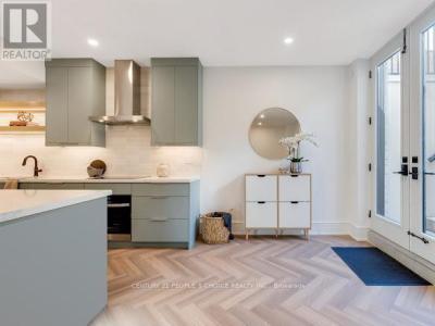 2371 CAMILLA ROAD, Mississauga (cooksville), אונטריו L5A 2K4, קנדה 