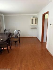 71 PUSEY BOULEVARD, Brantford, Ontario N3R 2S4, Canadá