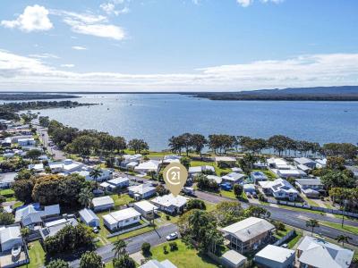 12 Gympie Road, Tin Can Bay, QLD 4580, Australia