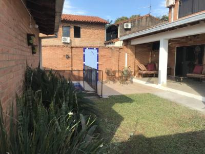 Coronel Moreno 2058 esquina Lázaro de Rivera , Sajonia, Asunción 00001, Paraguay