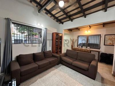 ALBERDI ENTRE SICILIA Y ROMA 1537, Gral. Diaz, Asunción 1001, פרגוואי