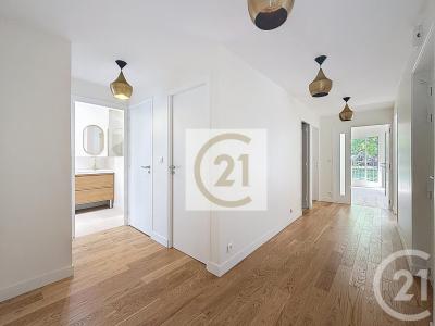 St Cloud, イル＝ド＝フランス 92210, アキタン