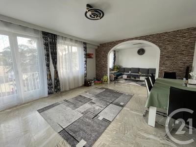 Lons Le Saunier, フランシュ＝コンテ 39000, アキタン