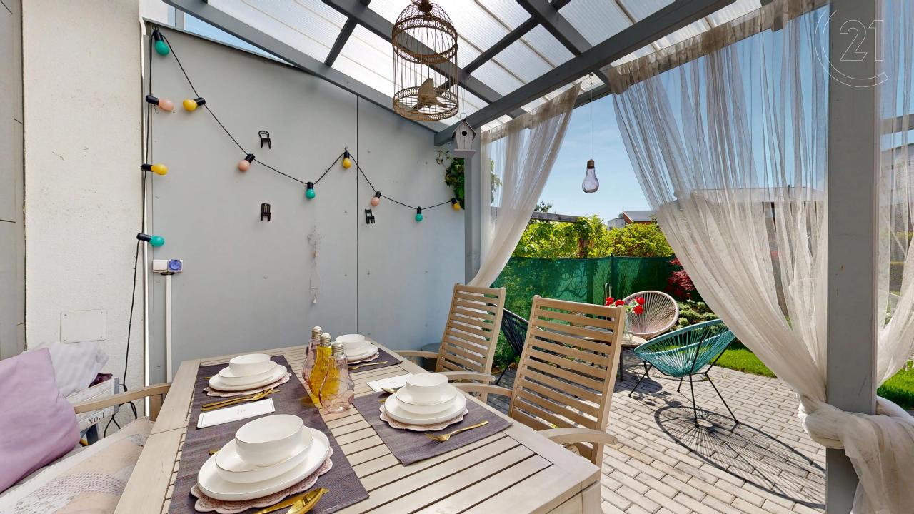 Zálužická, Praha, Území Hlavního Města Prahy 14300, 捷克共和国