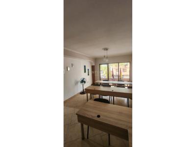 Oxhaku, Tirana, Albania