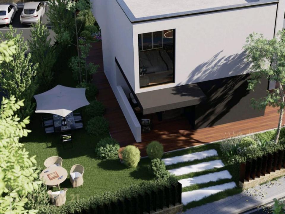 Sauk i Vjetër, Tirana, Albania