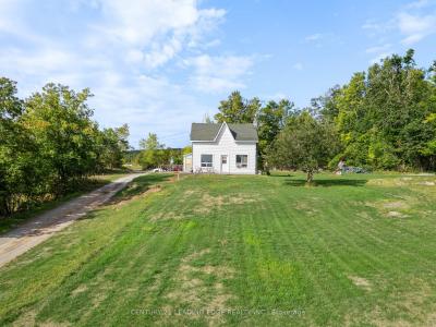 381 BURNT RIVER ROAD, Kawartha Lakes, 安大略省 K0M 1C0, 加拿大