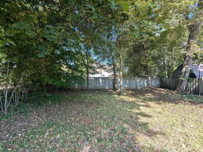 696 HASTINGS AVENUE, Innisfil, Онтарио L9S 1Z3, Канада