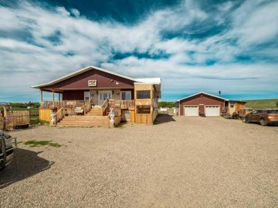 51 N 2 STREET E, Hill Spring, Alberta T0L 1E0, Canada