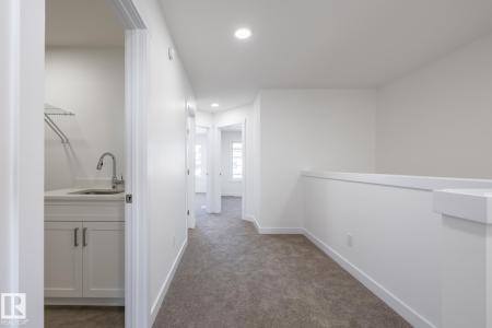 10718 99 STREET, Morinville, 阿尔伯塔 T8R 2R8, 加拿大