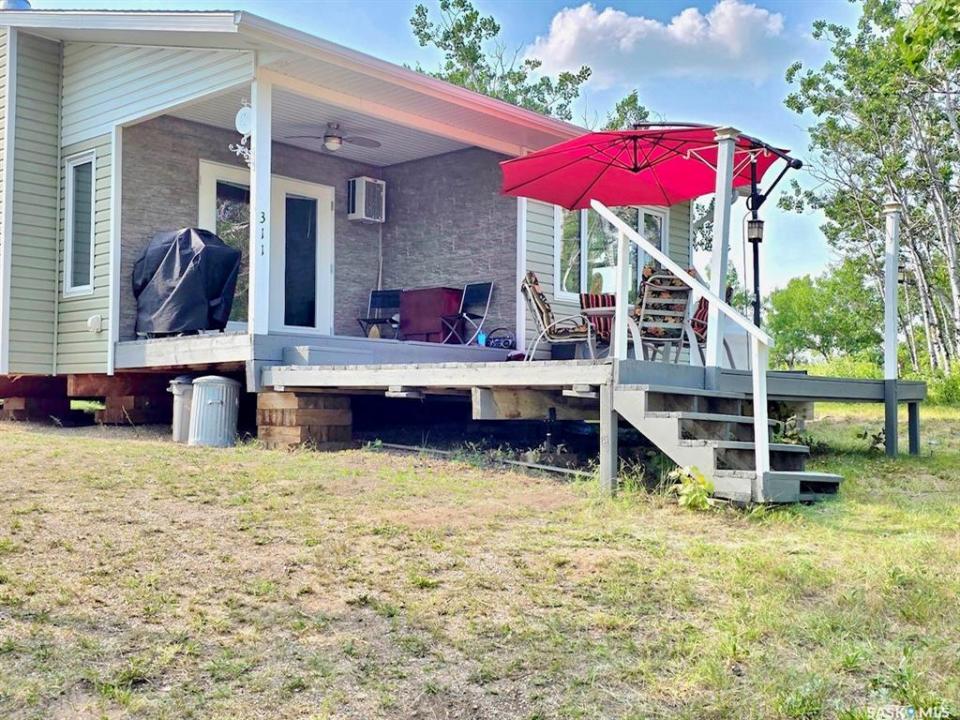 311 SANDY CRESCENT, Good Spirit Lake, Saskatchewan S0A 0L0, Canada