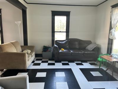 214 College Avenue, Dekalb, 일리노이 60115, 미국