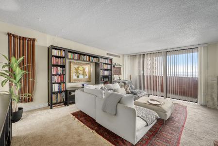 1020 15th Street #22-A, Denver, Colorado 80202, USA