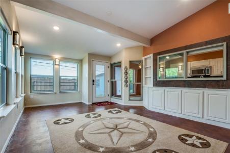 2315 Sharpshire Lane, Arlington, Texas 76014