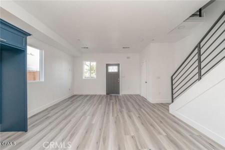 6375 Converse Ave Unit A, Los Angeles, California 90001, HOA KỲ