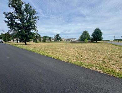 000 Lee Anna Drive, West Plains, Missouri 65775, USA