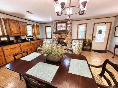 1203 Pine Circle, Smackover, Arkansas 71762, Stati Uniti