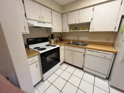 670 GREEN VALLEY ROAD Unit #F5, Palm Harbor, Floride 34683, États-Unis