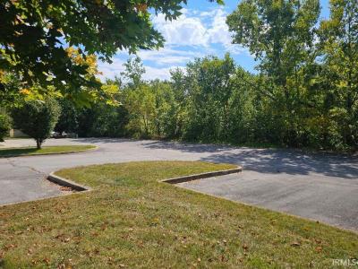 7802 7806 W Jefferson Boulevard, Fort Wayne, Indiana 46804