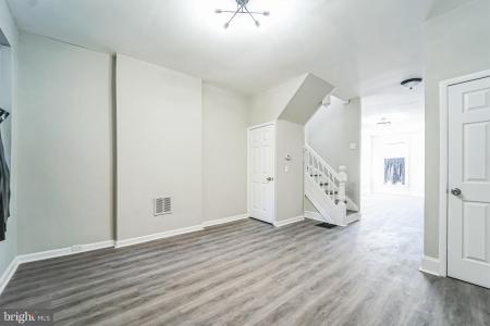 2356 Mcculloh, Baltimore, Maryland 21217, HOA KỲ