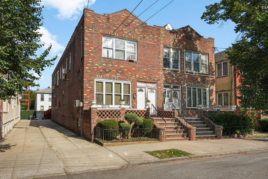 1575 East 8th St, Brooklyn, 纽约州 11230, 美国